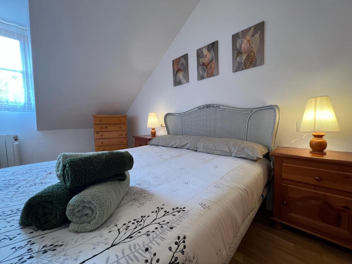 Apartamento Centrico Con Parking - L'Amfitriona Rialp Exteriör bild
