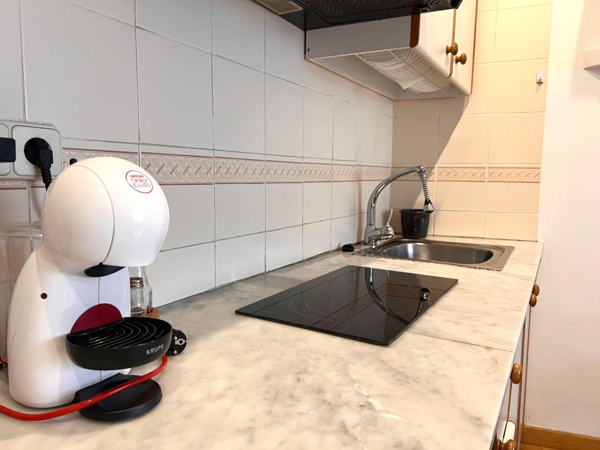 Apartamento Centrico Con Parking - L'Amfitriona Rialp Exteriör bild